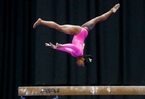 simone-on-beam